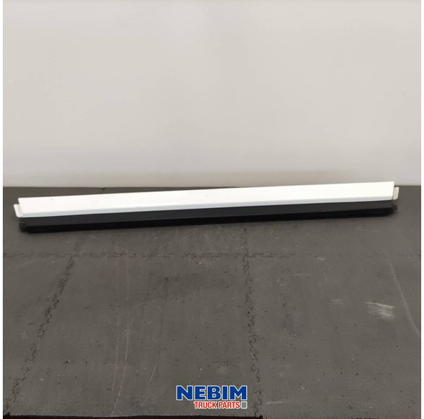 Volvo Volvo - 84173254 - Bumperspoiler midden - Резервни части за Камион: снимка 1 Volvo Volvo - 84173254 - Bumperspoiler midden - Резервни части за Камион: снимка 1