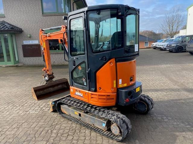 Hitachi ZX 26 U-6 MIETE / RENTAL (12002050) - Мини багер: снимка 3 Hitachi ZX 26 U-6 MIETE / RENTAL (12002050) - Мини багер: снимка 3