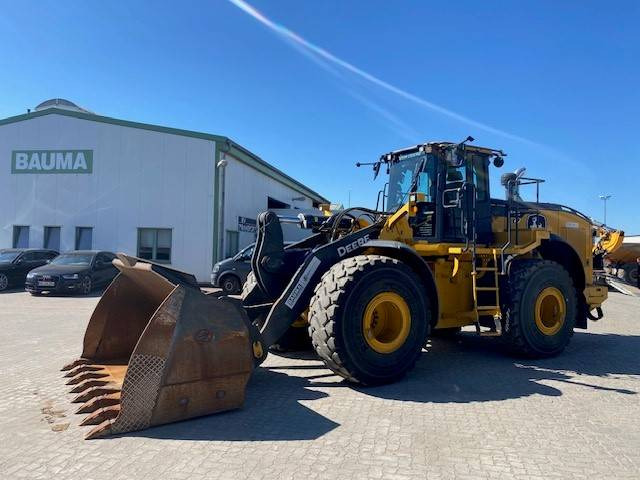 John Deere 744 P MIETE / RENTAL (12002124) - Колесен товарач: снимка 1 John Deere 744 P MIETE / RENTAL (12002124) - Колесен товарач: снимка 1