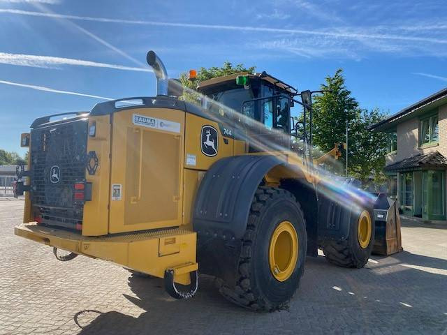 John Deere 744 P MIETE / RENTAL (12002126) - Колесен товарач: снимка 5 John Deere 744 P MIETE / RENTAL (12002126) - Колесен товарач: снимка 5