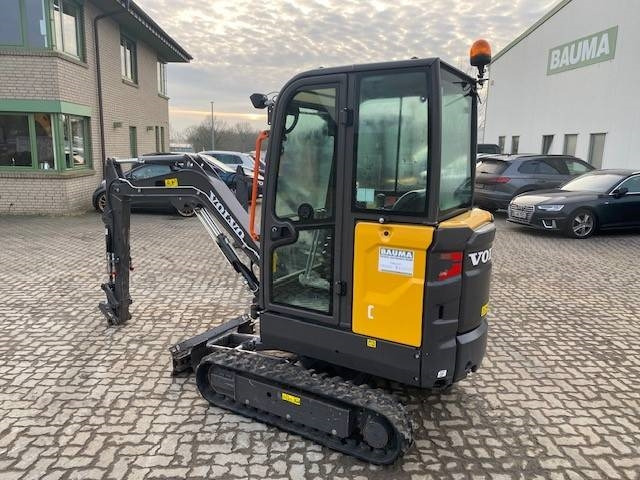 Volvo EC 20 E MIETE / RENTAL (12001812) - Мини багер: снимка 3 Volvo EC 20 E MIETE / RENTAL (12001812) - Мини багер: снимка 3