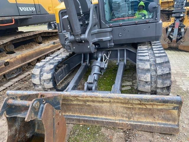 Мини багер Volvo ECR 88 D X1+X3, VAH MIETE / RENTAL (12002080): снимка 10
