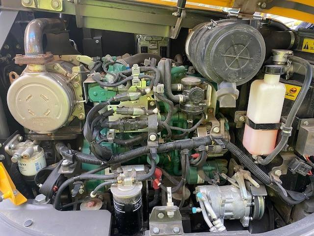 Мини багер Volvo ECR 88 D X1+X3, VAH MIETE / RENTAL (12002080): снимка 19