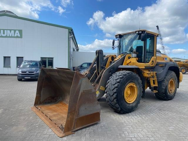 Volvo L 120 H (12005485) - Колесен товарач: снимка 1 Volvo L 120 H (12005485) - Колесен товарач: снимка 1
