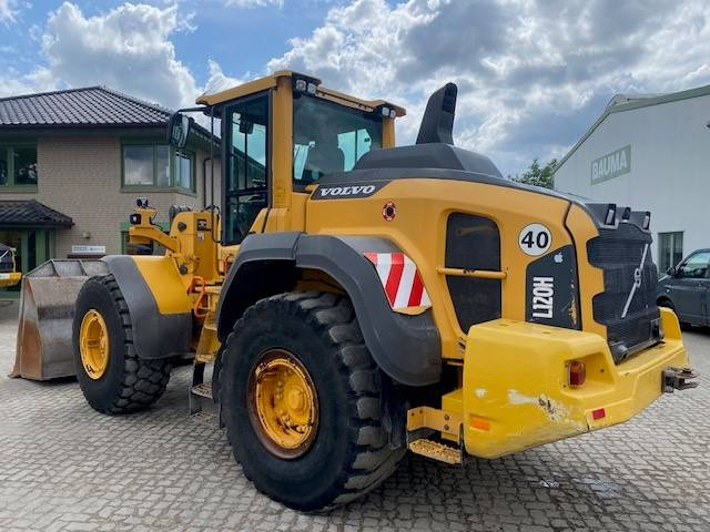 Volvo L 120 H MIETE / RENTAL (12001931) - Колесен товарач: снимка 2 Volvo L 120 H MIETE / RENTAL (12001931) - Колесен товарач: снимка 2