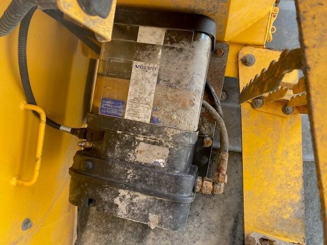 Колесен товарач Volvo L 120 H MIETE / RENTAL (12001931): снимка 12 Колесен товарач Volvo L 120 H MIETE / RENTAL (12001931): снимка 12