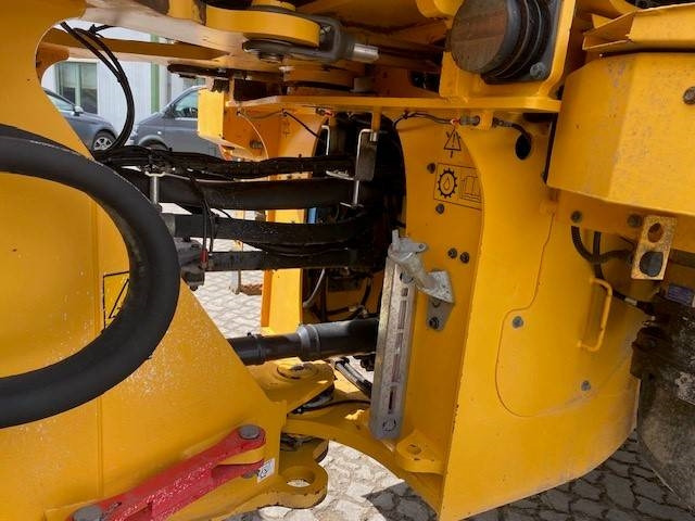 Колесен товарач Volvo L 120 H MIETE / RENTAL (12001931): снимка 13 Колесен товарач Volvo L 120 H MIETE / RENTAL (12001931): снимка 13