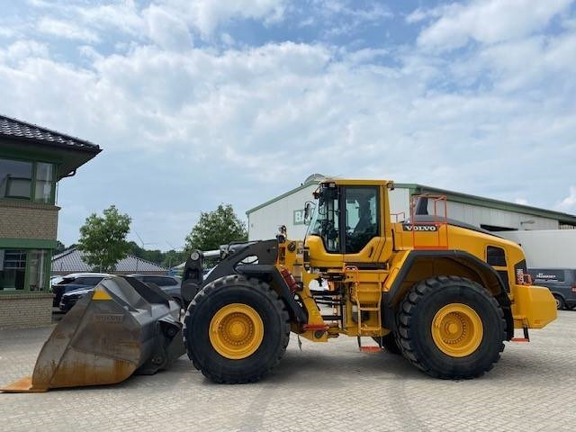 Volvo L 260 H 6.8 cbm MIETE / RENTAL (12002252) - Колесен товарач: снимка 1 Volvo L 260 H 6.8 cbm MIETE / RENTAL (12002252) - Колесен товарач: снимка 1