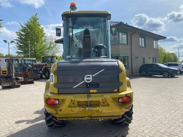Volvo L 35 G MIETE / RENTAL (12002209) - Колесен товарач: снимка 3 Volvo L 35 G MIETE / RENTAL (12002209) - Колесен товарач: снимка 3