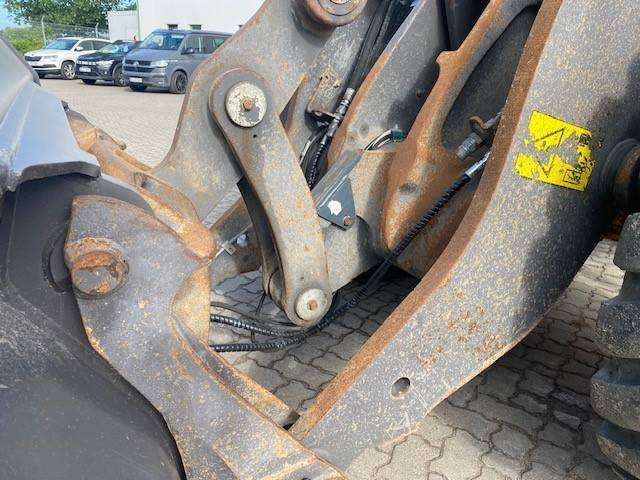 Колесен товарач Volvo L 90 H MIETE / RENTAL (12002215): снимка 9