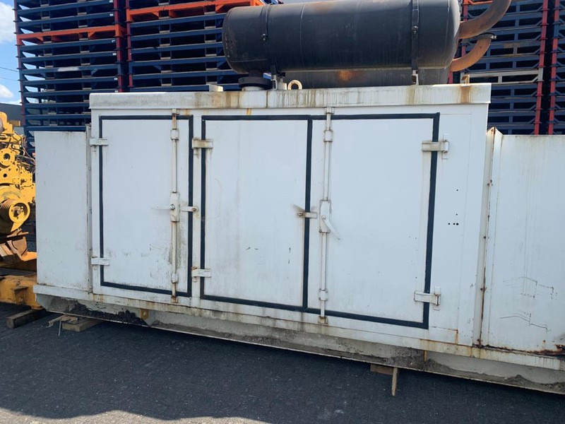 Detroit Diesel AMFORD DETROIT DIESEL 8V92TA GENERATOR 450 KVA USED - Електрогенератор: снимка 1 Detroit Diesel AMFORD DETROIT DIESEL 8V92TA GENERATOR 450 KVA USED - Електрогенератор: снимка 1