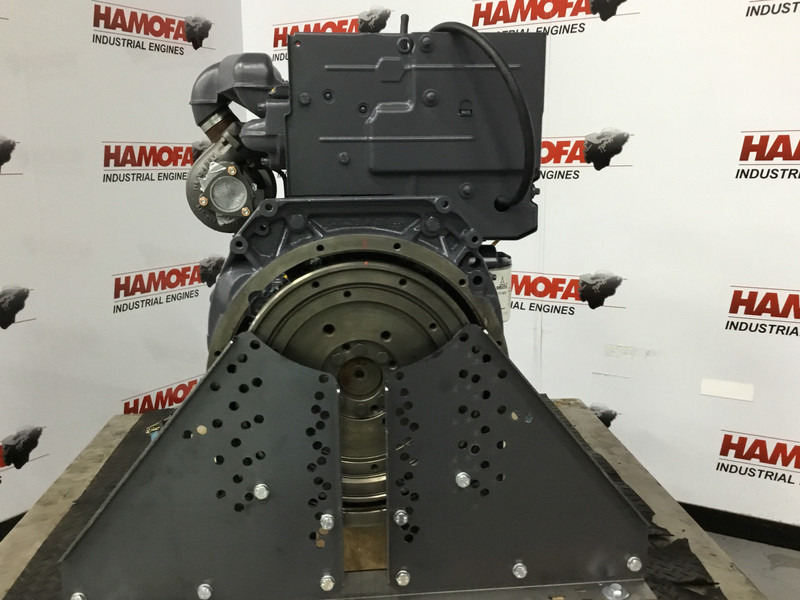 Deutz BF4L2011 RECONDITIONED - Двигател: снимка 4 Deutz BF4L2011 RECONDITIONED - Двигател: снимка 4
