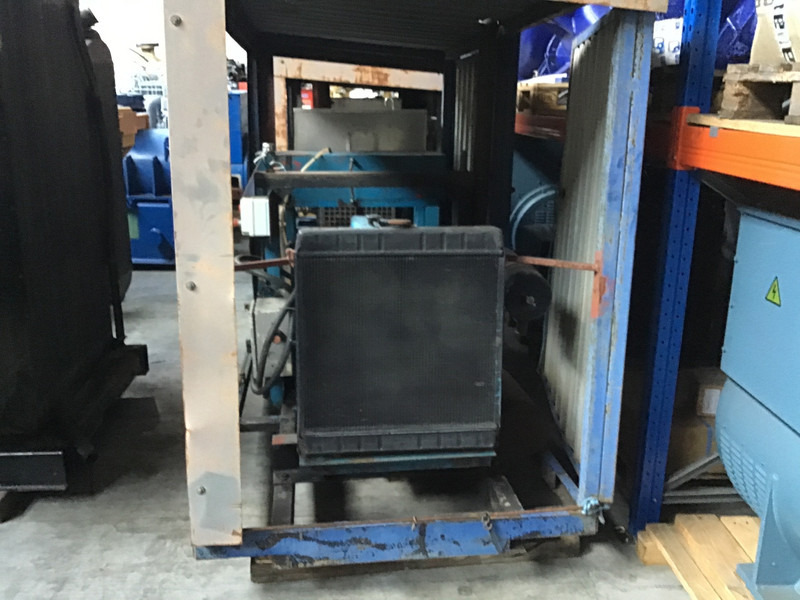 Ford 2714E POMP 550 BAR USED - Водна помпа: снимка 3 Ford 2714E POMP 550 BAR USED - Водна помпа: снимка 3