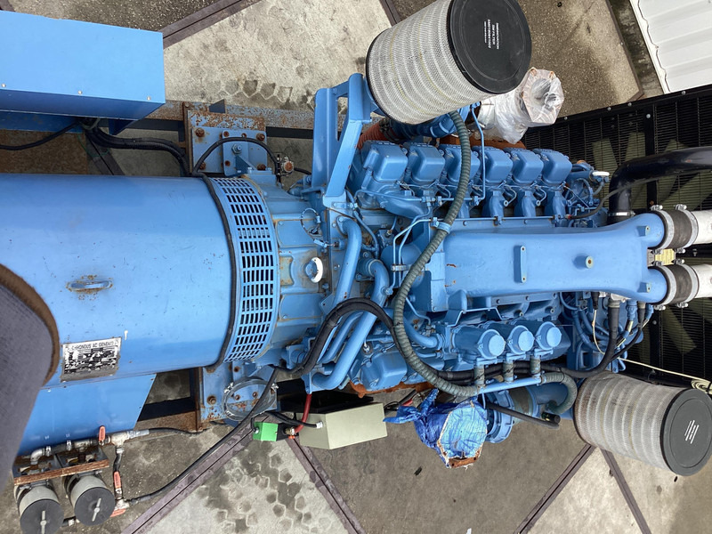 MTU 12V2000 GENERATOR 937KVA USED - Електрогенератор: снимка 3 MTU 12V2000 GENERATOR 937KVA USED - Електрогенератор: снимка 3