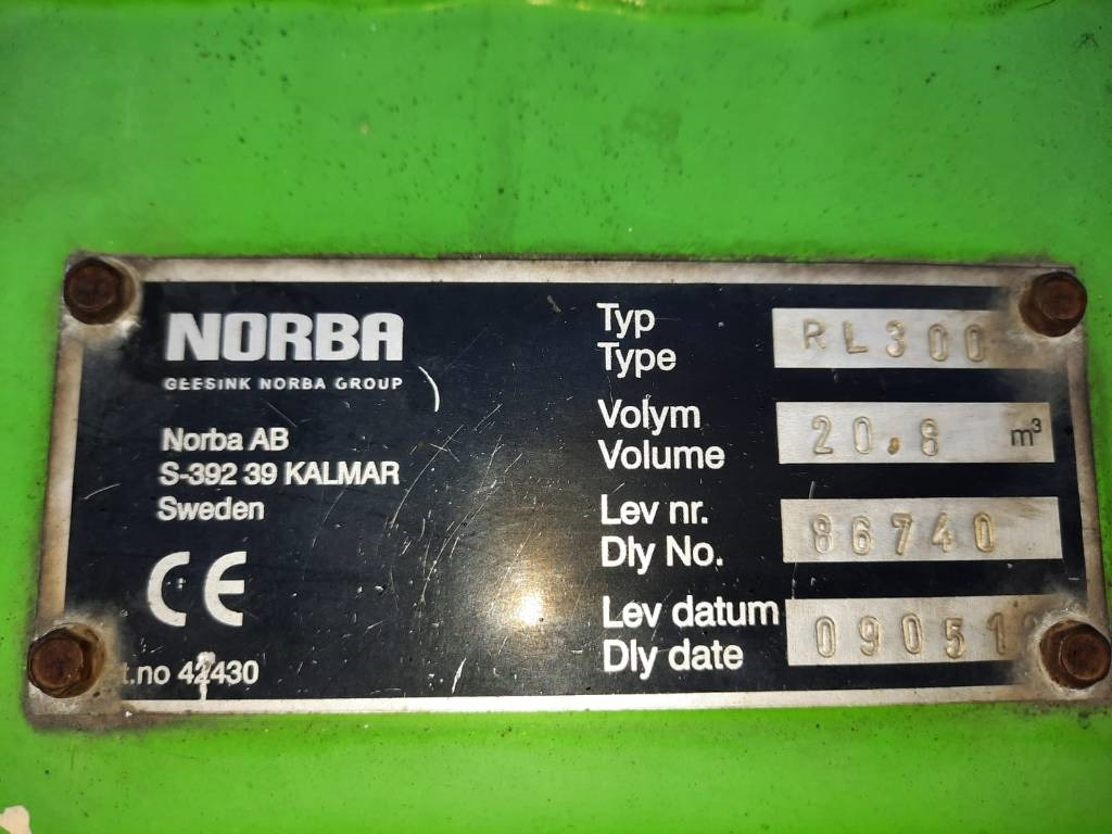 Боклукчийска кола Mercedes-Benz Axor 2533: снимка 6