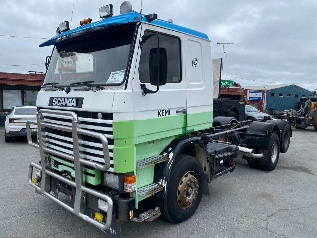 Scania R 142 - Шаси кабина: снимка 1 Scania R 142 - Шаси кабина: снимка 1