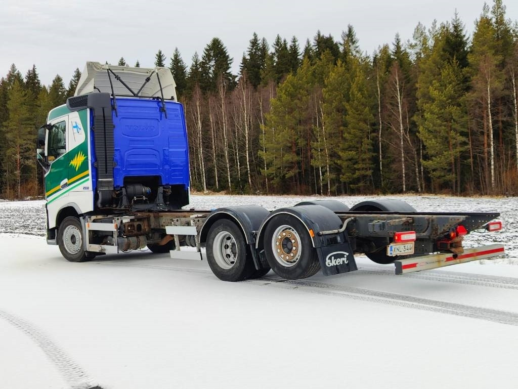 Volvo FH 13 - Шаси кабина: снимка 3 Volvo FH 13 - Шаси кабина: снимка 3
