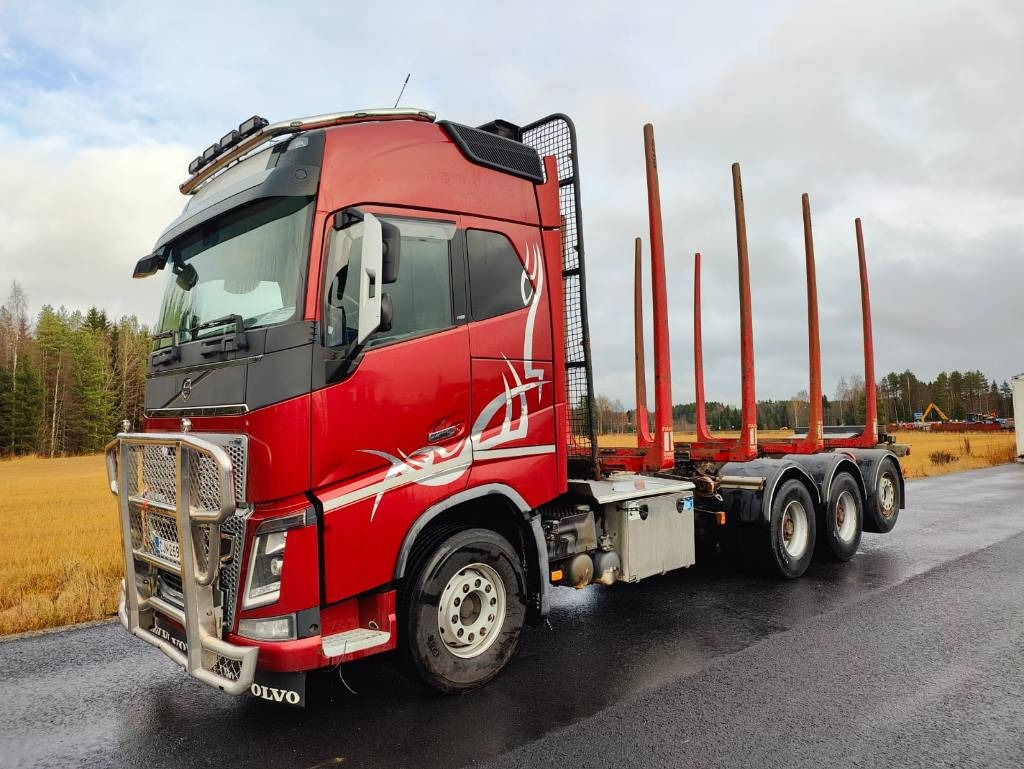 Volvo FH 16 750  - Камион за дърва: снимка 1 Volvo FH 16 750  - Камион за дърва: снимка 1