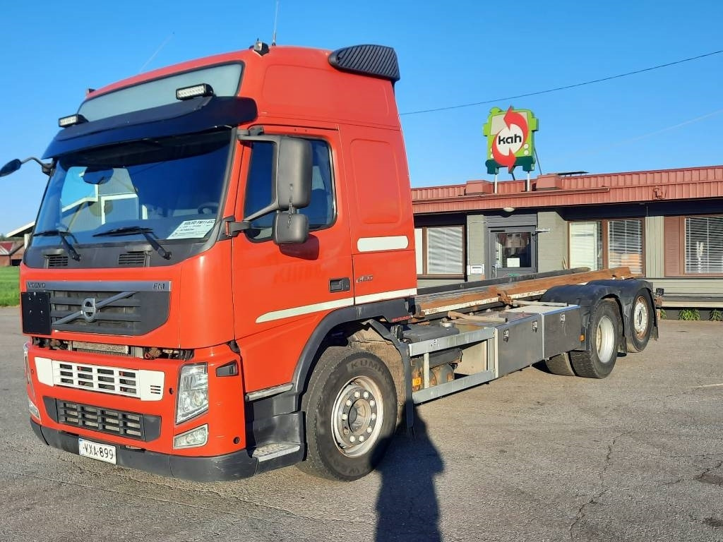 Volvo FM-11 - Контейнеровоз/ Сменна каросерия камион: снимка 1 Volvo FM-11 - Контейнеровоз/ Сменна каросерия камион: снимка 1