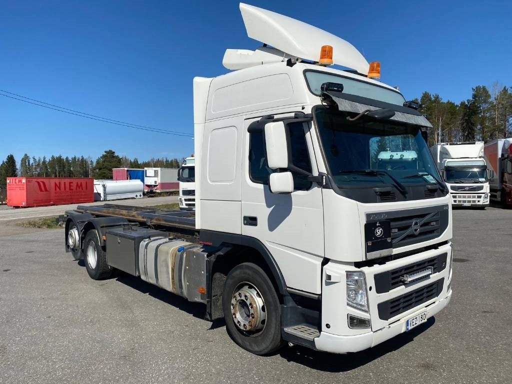 Volvo FM 13 - Контейнеровоз/ Сменна каросерия камион: снимка 2 Volvo FM 13 - Контейнеровоз/ Сменна каросерия камион: снимка 2