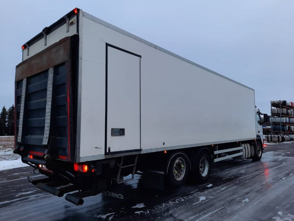 Volvo FM 9 300 - Камион фургон: снимка 4 Volvo FM 9 300 - Камион фургон: снимка 4