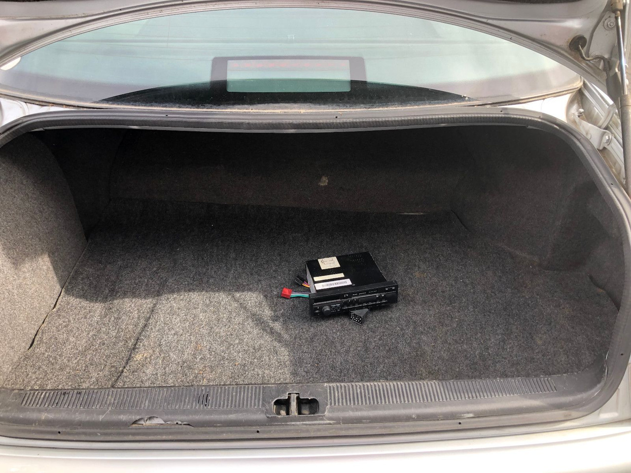 Седан Audi A6 C4 1.8 Auto: снимка 12