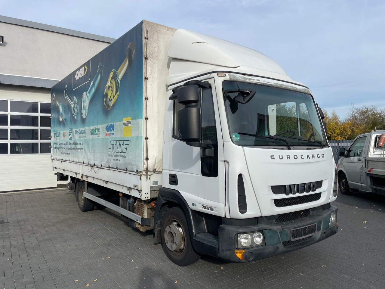 Iveco Euro Cargo 75E16 Euro 5, TÜV 06-2026 - Брезентов бус: снимка 3 Iveco Euro Cargo 75E16 Euro 5, TÜV 06-2026 - Брезентов бус: снимка 3