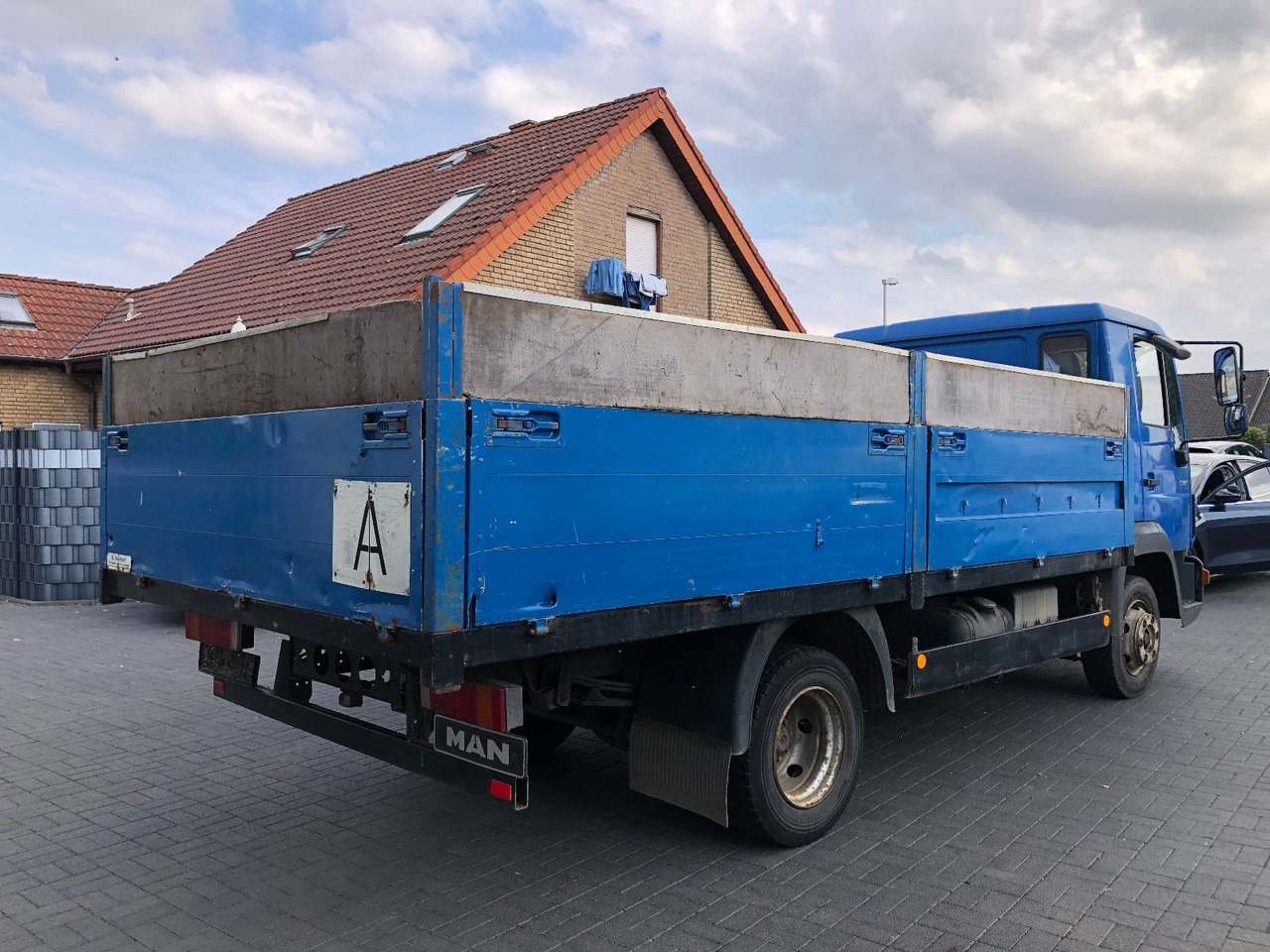 MAN LE 140 C Klima, Tempomat, TÜV 11-2025 - Бордови бус: снимка 4 MAN LE 140 C Klima, Tempomat, TÜV 11-2025 - Бордови бус: снимка 4