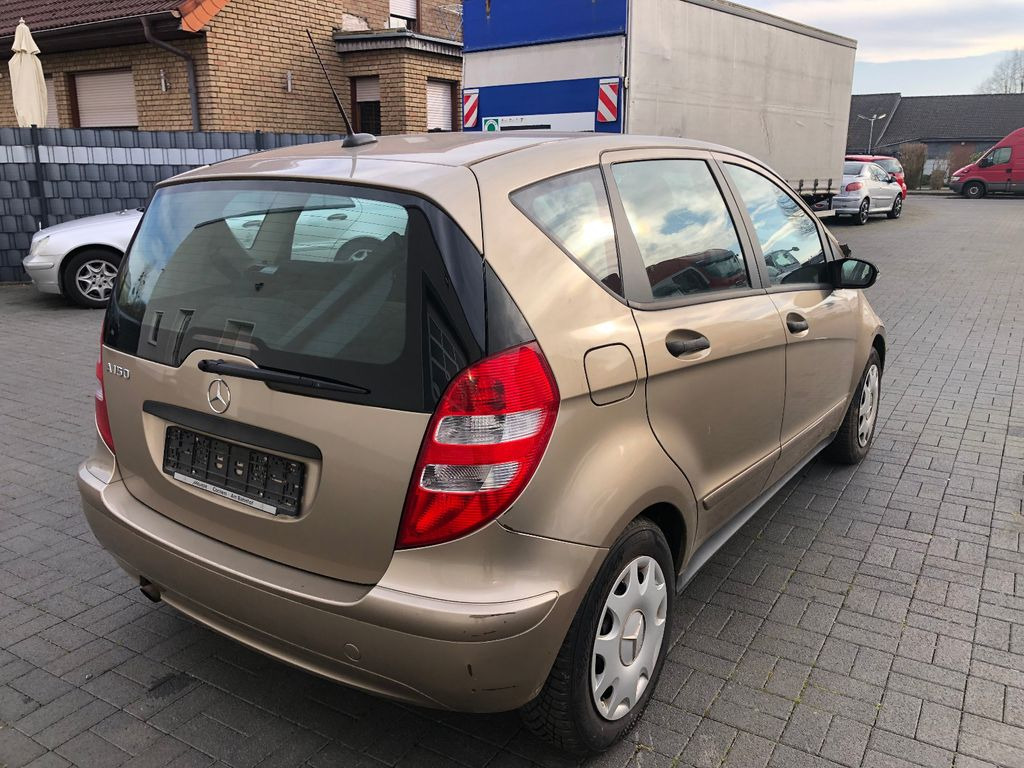 Mercedes-Benz A 150 A -Klasse A 150 - Лек автомобил: снимка 2 Mercedes-Benz A 150 A -Klasse A 150 - Лек автомобил: снимка 2
