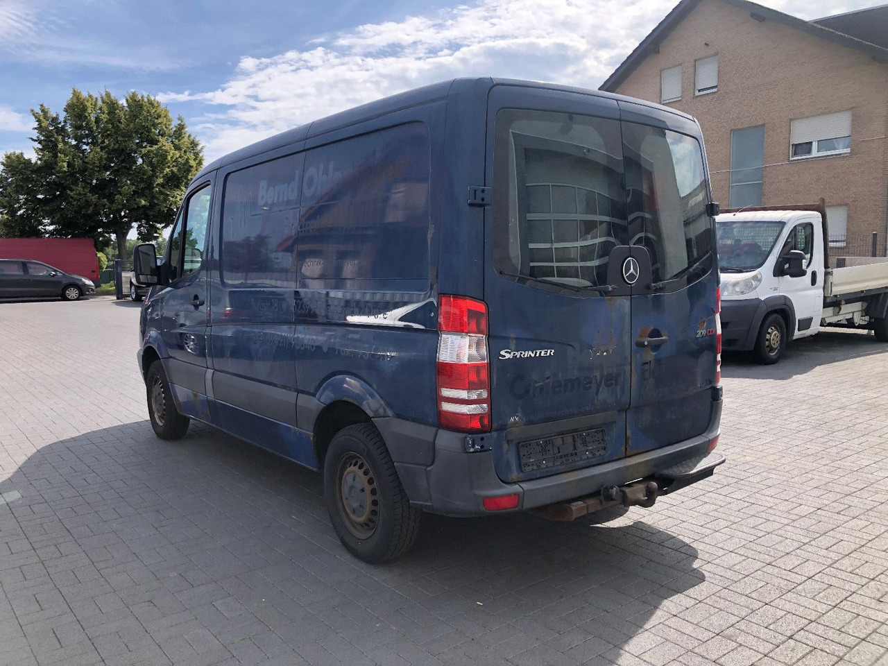 Mercedes-Benz Sprinter II Kasten 209 CDI - Малък ван: снимка 4 Mercedes-Benz Sprinter II Kasten 209 CDI - Малък ван: снимка 4