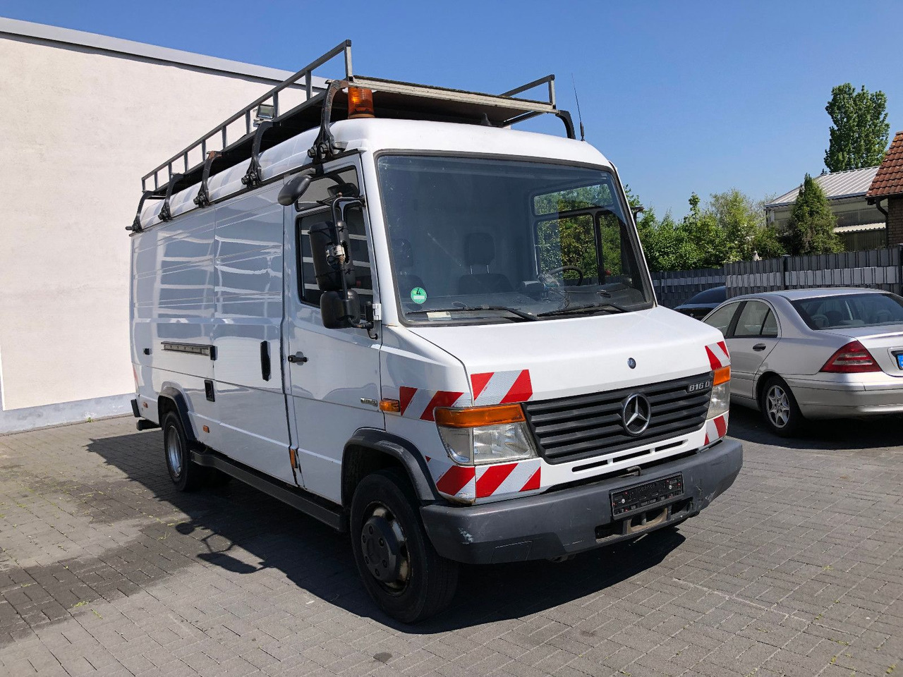 Mercedes-Benz Vario 816 - Товарен бус: снимка 3 Mercedes-Benz Vario 816 - Товарен бус: снимка 3