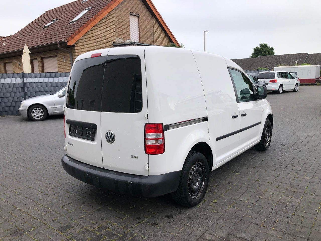 Volkswagen Caddy 1.6 TDi EcoProfi - Малък ван: снимка 2 Volkswagen Caddy 1.6 TDi EcoProfi - Малък ван: снимка 2