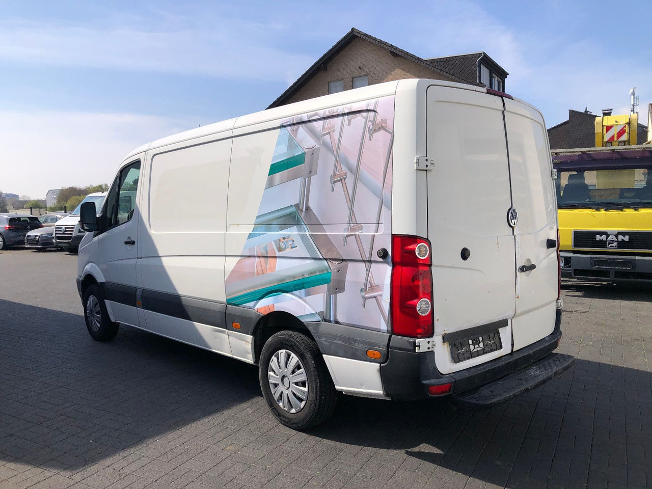 Volkswagen Crafter 2.5 TDI 30 mittel L2H1, Klima - Малък ван: снимка 4 Volkswagen Crafter 2.5 TDI 30 mittel L2H1, Klima - Малък ван: снимка 4