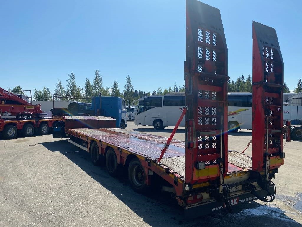 Faymonville Max Trailer, Max100 3AU - Нискорамна площадка полуремарке: снимка 3 Faymonville Max Trailer, Max100 3AU - Нискорамна площадка полуремарке: снимка 3