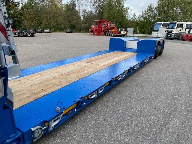Faymonville Max Trailer, Max510, 2-aks, PA - Нискорамна площадка полуремарке: снимка 4 Faymonville Max Trailer, Max510, 2-aks, PA - Нискорамна площадка полуремарке: снимка 4