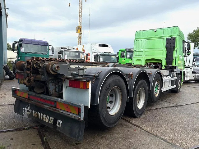 DAF XF 105.460 8x2 CHASSIS WITH MULTILIFT SYSTEM (ZF16 MANUAL GEARBOX / MX-BRAKE / 9.000 KG. FRONT-AXLE / LIFT-AXLES / FRIDGE / ETC. - Контейнеровоз/ Сменна каросерия камион: снимка 3 DAF XF 105.460 8x2 CHASSIS WITH MULTILIFT SYSTEM (ZF16 MANUAL GEARBOX / MX-BRAKE / 9.000 KG. FRONT-AXLE / LIFT-AXLES / FRIDGE / ETC. - Контейнеровоз/ Сменна каросерия камион: снимка 3