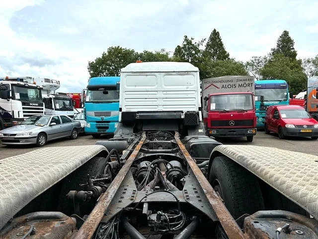 Шаси кабина MAN 26.414 FNL-T (6-CILINDERHEADS) 6x4 CHASSIS (EURO 2 / ZF16 MANUAL GEARBOX / REDUCTION AXLES): снимка 10
