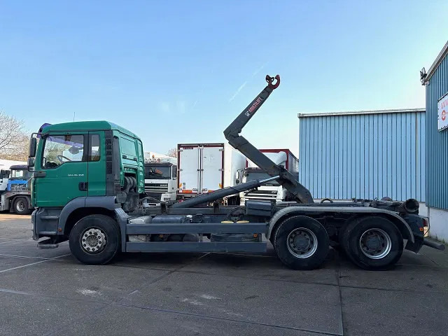 MAN TGA 26.360BB 6x4 FULL STEEL MULTILIFT HOOK-ARM (ZF16 MANUAL GEARBOX / FULL STEEL SUSPENSION / REDUCTION AXLES / AIRCONDITIONING) - Мултилифт с кука камион: снимка 5 MAN TGA 26.360BB 6x4 FULL STEEL MULTILIFT HOOK-ARM (ZF16 MANUAL GEARBOX / FULL STEEL SUSPENSION / REDUCTION AXLES / AIRCONDITIONING) - Мултилифт с кука камион: снимка 5