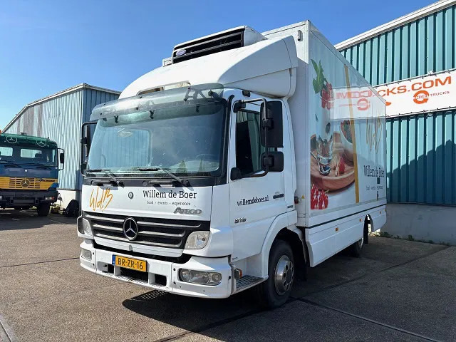 Mercedes-Benz Atego 816 L 4x2 ORIGINAL DUTCH COOLER TRUCK WITH CARRIER XARIOS 600D/E (MANUAL GEARBOX / AIRCONDITIONING / 2.000 KG. TAILLIFT) - Рефрижератор камион: снимка 1 Mercedes-Benz Atego 816 L 4x2 ORIGINAL DUTCH COOLER TRUCK WITH CARRIER XARIOS 600D/E (MANUAL GEARBOX / AIRCONDITIONING / 2.000 KG. TAILLIFT) - Рефрижератор камион: снимка 1