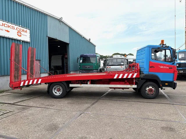 Mercedes-Benz LK 814 RECOVERY TRUCK / CAR-MACHINE TRANSPORTER (6-CILINDER / MANUAL GEARBOX / FULL STEEL SUSPENSION / WINCH / HYDRAULIC RAMPS) - Автовоз камион: снимка 4 Mercedes-Benz LK 814 RECOVERY TRUCK / CAR-MACHINE TRANSPORTER (6-CILINDER / MANUAL GEARBOX / FULL STEEL SUSPENSION / WINCH / HYDRAULIC RAMPS) - Автовоз камион: снимка 4