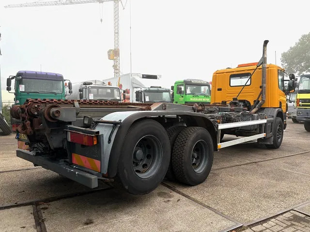 Scania P114-340 6x2 WITH MULTILIFT CONTAINERSYSTEM ONLY 80.500 KM!! ORIGINAL (10 TIRES / FULL STEEL SUSPENSION / 12 GEARS MANUAL GEARBO - Контейнеровоз/ Сменна каросерия камион: снимка 3 Scania P114-340 6x2 WITH MULTILIFT CONTAINERSYSTEM ONLY 80.500 KM!! ORIGINAL (10 TIRES / FULL STEEL SUSPENSION / 12 GEARS MANUAL GEARBO - Контейнеровоз/ Сменна каросерия камион: снимка 3
