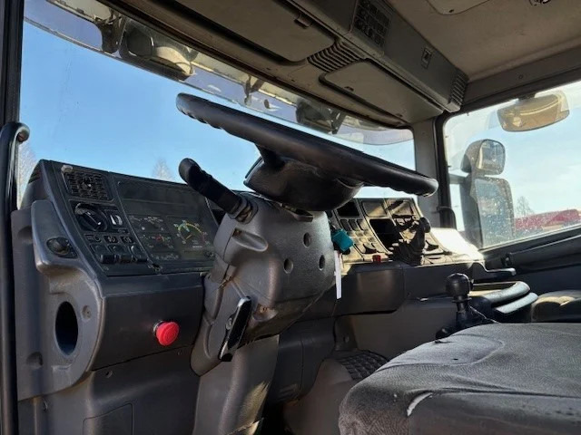 Шаси кабина Scania R124-420 C 8x4 FULL STEEL CHASSIS (EURO 3 / FULL STEEL SUSPENSION / REDUCTION AXLES / GRS900 GEARBOX): снимка 9