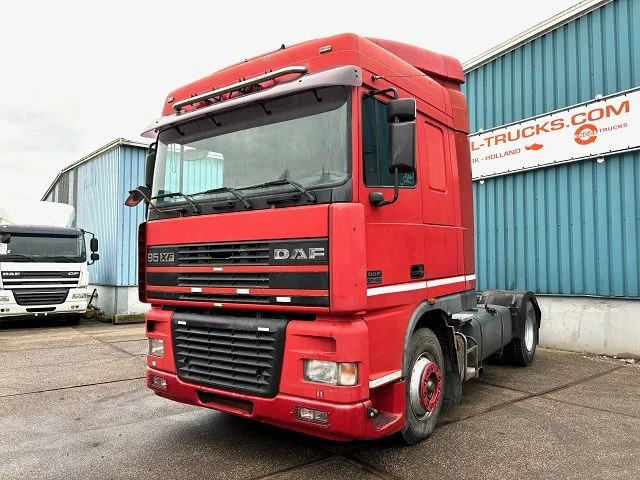 DAF 95.480 XF SPACECAB (EURO 3 / ZF16 MANUAL GEARBOX / 2x DIESELTANK / AIRCONDITIONING) - Влекач: снимка 1 DAF 95.480 XF SPACECAB (EURO 3 / ZF16 MANUAL GEARBOX / 2x DIESELTANK / AIRCONDITIONING) - Влекач: снимка 1