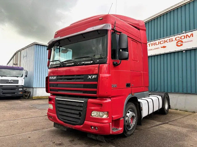 DAF XF 105.460 SPACECAB (ZF16 MANUAL GEARBOX / MX-BRAKE / 870+430 LITER TANK / AIRCONDITIONING / FRIDGE) - Влекач: снимка 1 DAF XF 105.460 SPACECAB (ZF16 MANUAL GEARBOX / MX-BRAKE / 870+430 LITER TANK / AIRCONDITIONING / FRIDGE) - Влекач: снимка 1
