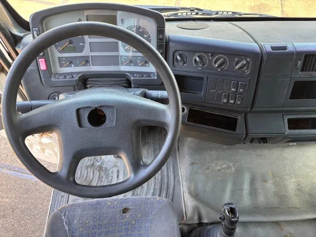 Лизинг на MAN TGA 18.410 BLS XL (6-CILINDERHEADS) (ZF16 MANUAL GEARBOX / ZF-INTARDER / P.T.O.) MAN TGA 18.410 BLS XL (6-CILINDERHEADS) (ZF16 MANUAL GEARBOX / ZF-INTARDER / P.T.O.): снимка 6 Лизинг на MAN TGA 18.410 BLS XL (6-CILINDERHEADS) (ZF16 MANUAL GEARBOX / ZF-INTARDER / P.T.O.) MAN TGA 18.410 BLS XL (6-CILINDERHEADS) (ZF16 MANUAL GEARBOX / ZF-INTARDER / P.T.O.): снимка 6