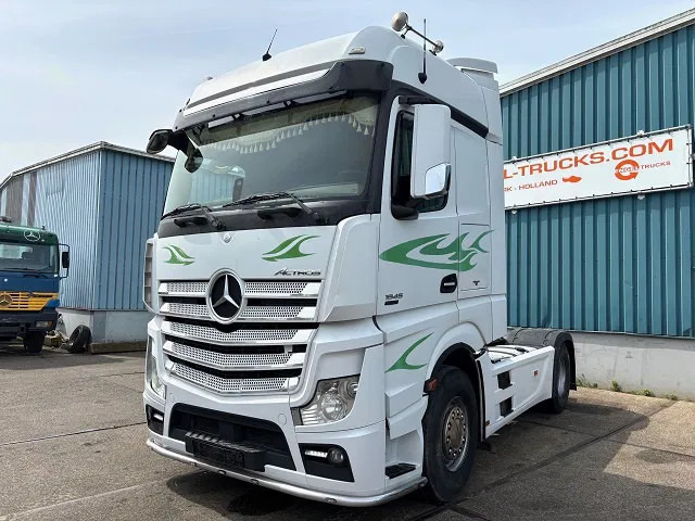 Mercedes-Benz Actros 1845 LS BIGSPACE (RETARDER / EURO 5 / TELLIGENT GEARBOX / FULL SPOILERSET / 2x DIESELTANK / AIRCONDITIONING) - Влекач: снимка 1 Mercedes-Benz Actros 1845 LS BIGSPACE (RETARDER / EURO 5 / TELLIGENT GEARBOX / FULL SPOILERSET / 2x DIESELTANK / AIRCONDITIONING) - Влекач: снимка 1