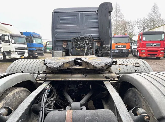 Влекач Mercedes-Benz Actros 2640 S 6x4 FULL STEEL TRACTOR UNIT (EPS WITH CLUTCH (3 PEDALS) / REDUCTION AXLES / FULL STEEL SUSPENSION / HYDRAULIC KIT: снимка 7
