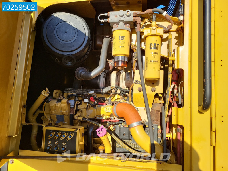 Грейдер Caterpillar 140M: снимка 17