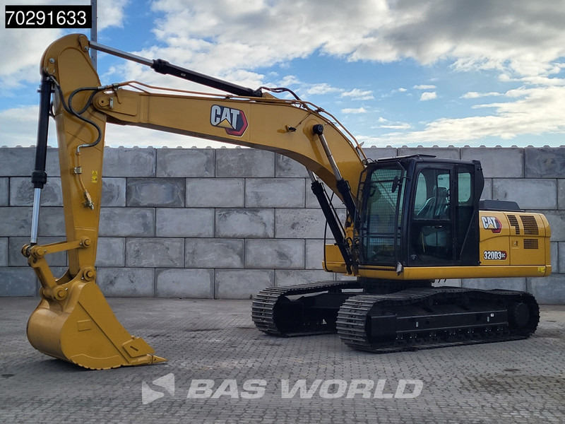 Caterpillar 320 D 3 GC - Верижен багер: снимка 2 Caterpillar 320 D 3 GC - Верижен багер: снимка 2