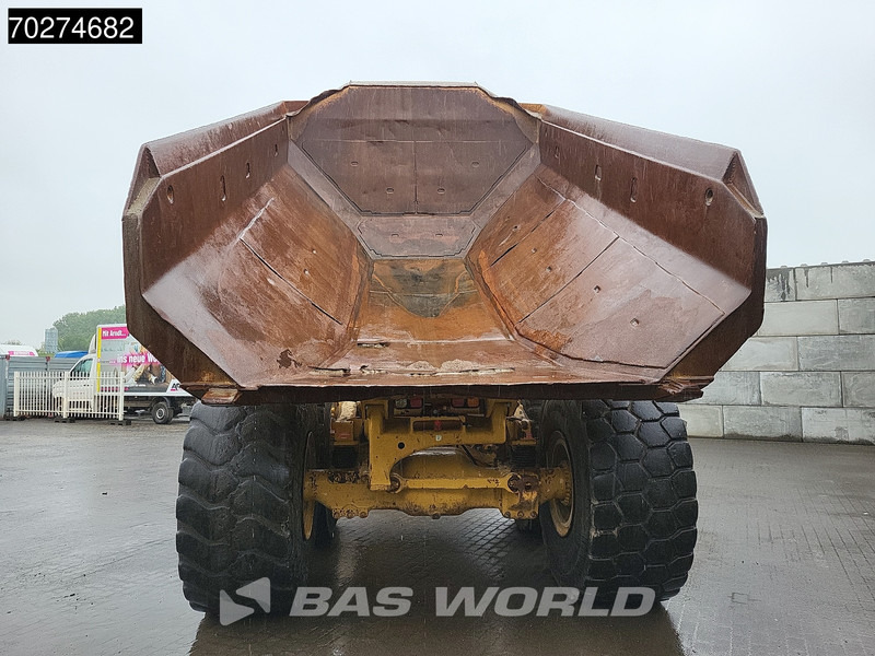 Съчленен самосвал Caterpillar 740 B: снимка 8